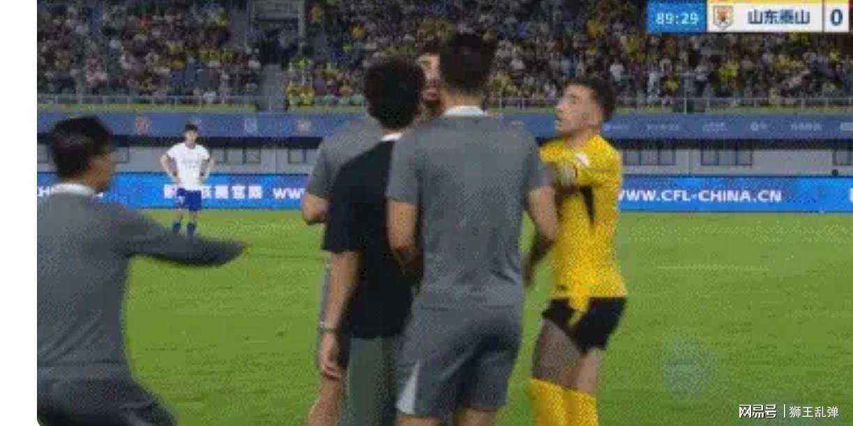 曼城1亿欧天价签约18岁摩洛哥中场布瓦迪